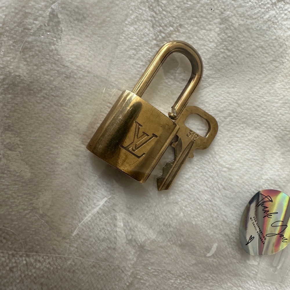 Louis Vuitton Gold Padlock and Key Set #312